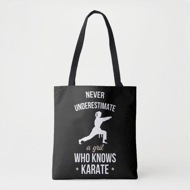 Unterschätzen Sie nie ein Mädchen, das Karate Mart Tasche (Vorderseite)