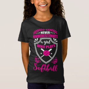 Unterschätzen Sie nie ein Mädchen, das Softball pi T-Shirt