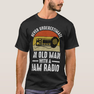Unterschätzen Sie nie einen alten Mann mit Hammrad T-Shirt