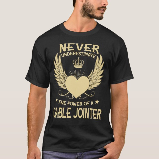 Unterschätzen Sie niemals den Power einer Kabelver T-Shirt (Vorderseite)