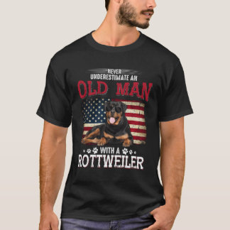 Unterschätzen Sie niemals ein Altes mit einem Rott T-Shirt