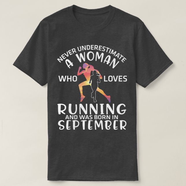 Unterschätzen Sie niemals eine Frau, die Lieben la T-Shirt (Design vorne)
