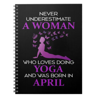 Unterschätzen Sie niemals eine Geborene Frau im Ap Notizblock