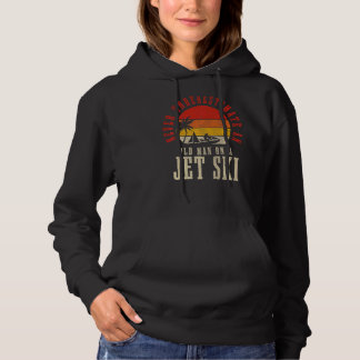 Unterschätzen Sie niemals einen alten Mann auf ein Hoodie