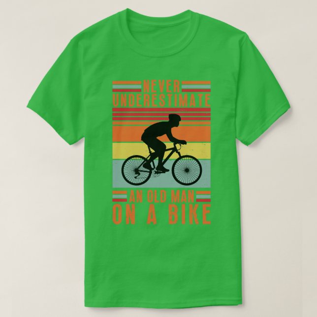 Unterschätzen Sie niemals einen alten Mann auf ein T-Shirt (Design vorne)