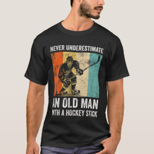 Unterschätzen Sie niemals einen alten Mann mit Hoc T-Shirt