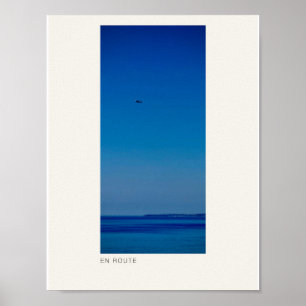 UNTERWEGS — Minimalistische Flugzeug-Fotokunst Poster