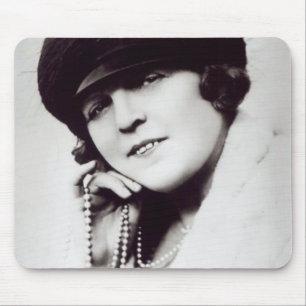 Unterzeichnete Fotografie von Marie Lloyd Mousepad