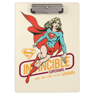 Unübertreffliche Supergirl Retro Grafik Klemmbrett