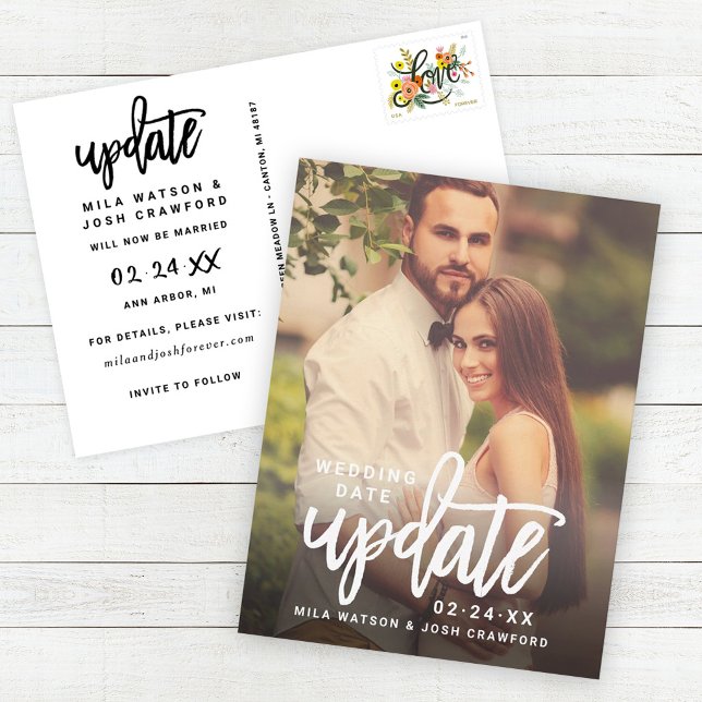 Update Brushed Script Wedding Foto Save the Date Ankündigungspostkarte (Von Creator hochgeladen)