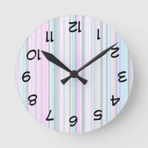 Upside Down Pastel Clock Runde Wanduhr