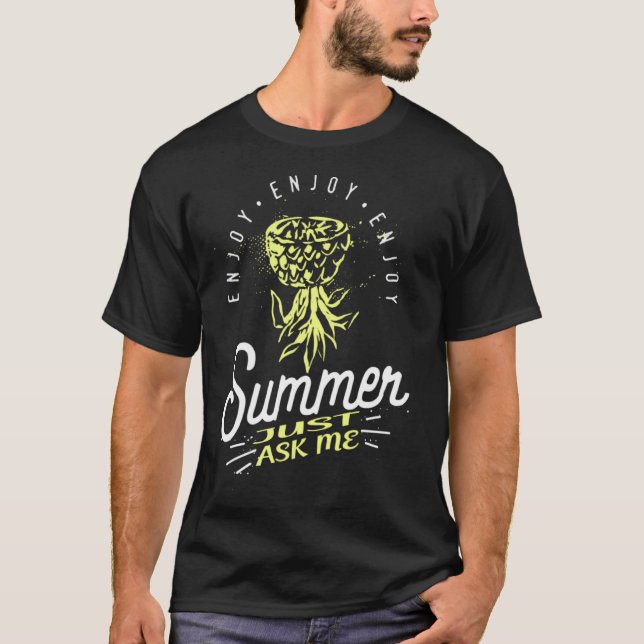 Upside Down Pineapple Swinger T-Shirt (Vorderseite)