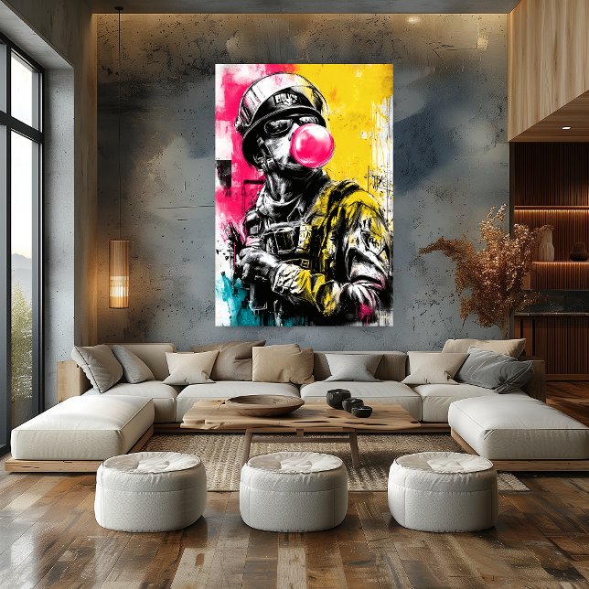 Urban Tactical Figur mit Bubble-Gum Zeitgenössisch Poster (Von Creator hochgeladen)