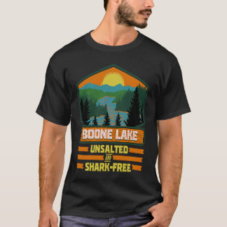 Urlaub ungesalzen und haifrei Boone Lake T-Shirt