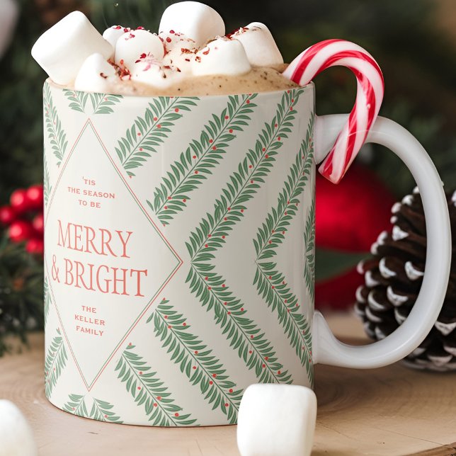 Urlaubslaub Quadrant Elfenbein und Grün Tasse (festive holiday themed mug with custom message)