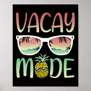 Urlaubsmodus Lustige Ananas Mit Sonnenbrille Im Ur Poster