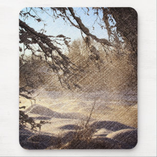 Ursprünglicher Pinienwald Winterwald Mousepad