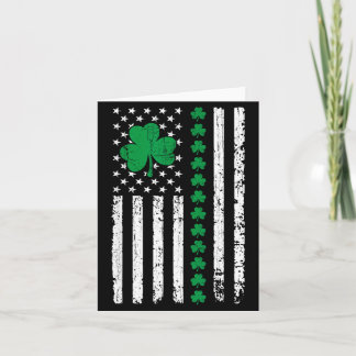 Us-amerikanische Flagge mit Shamrocks für St. Patr Karte