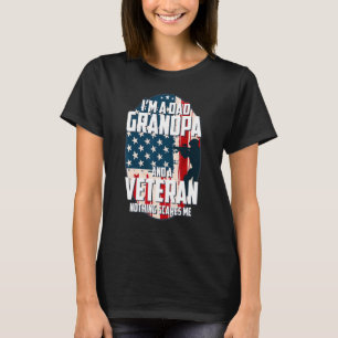 US-Flagge Ich bin ein Vater Opa und ein erfahrener T-Shirt