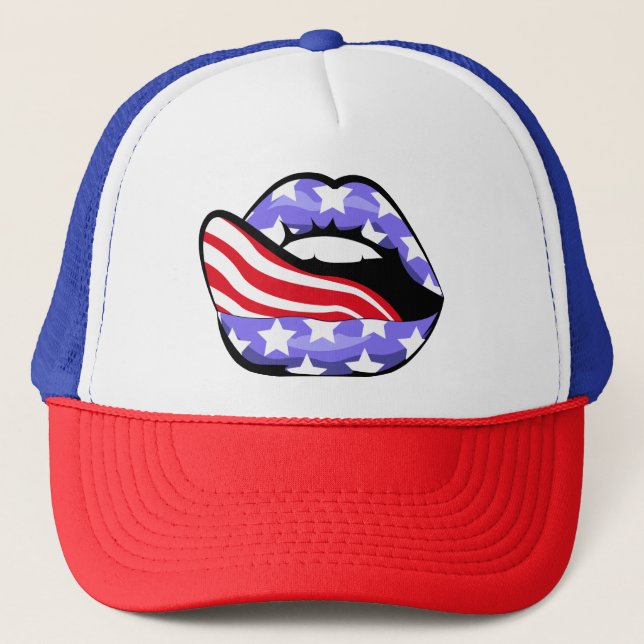 US-Flagge in den sinnlichen Lippen mit der Zunge Truckerkappe (Vorderseite)