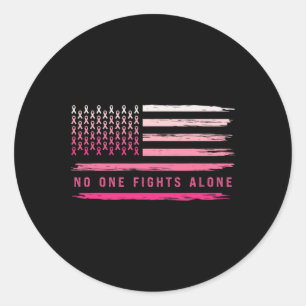 US-Flagge Keiner kämpft Brustkrebs allein Pink Wa Runder Aufkleber