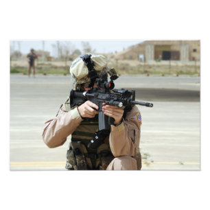 US-Luftwaffe-Flieger leitet Sicherheit Fotodruck