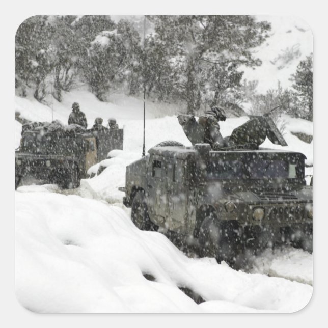 US-Marinepatrouille am Khowst-Gardez-Pass Quadratischer Aufkleber (Vorderseite)