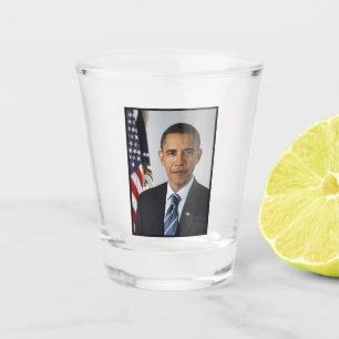 US-Präsident Barack Obama im Weißen Haus Schnapsglas
