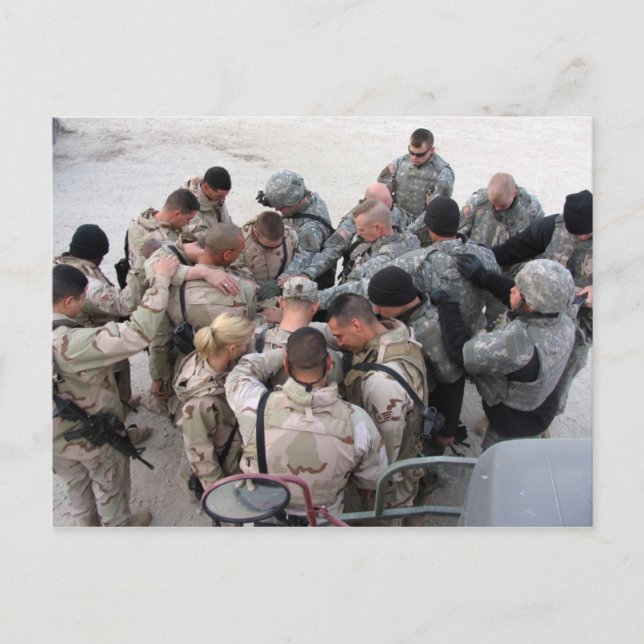 US-Soldaten beten - maßgeschneiderte Postkarte (Vorderseite)