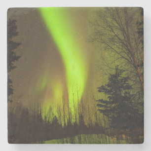 USA, Alaska, Chena Hot Springs. Aurora-Sicht Steinuntersetzer
