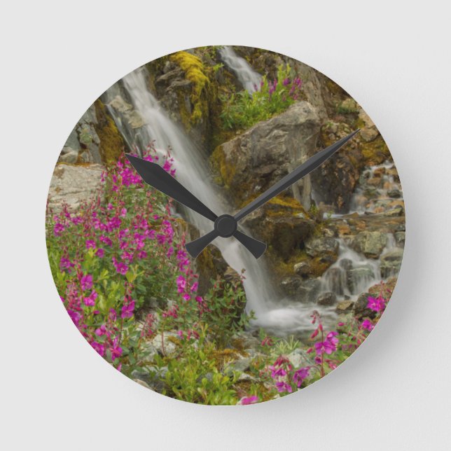 USA, Alaska, Glacier Bay National Park. Feuerweh Runde Wanduhr (Vorderseite)
