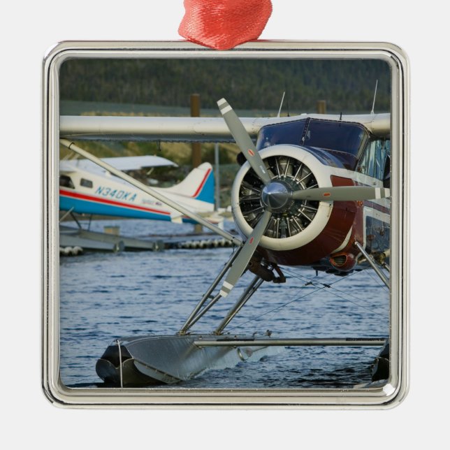 USA, ALASKA, Südostalaska, KETCHIKAN: Silbernes Ornament (Vorne)
