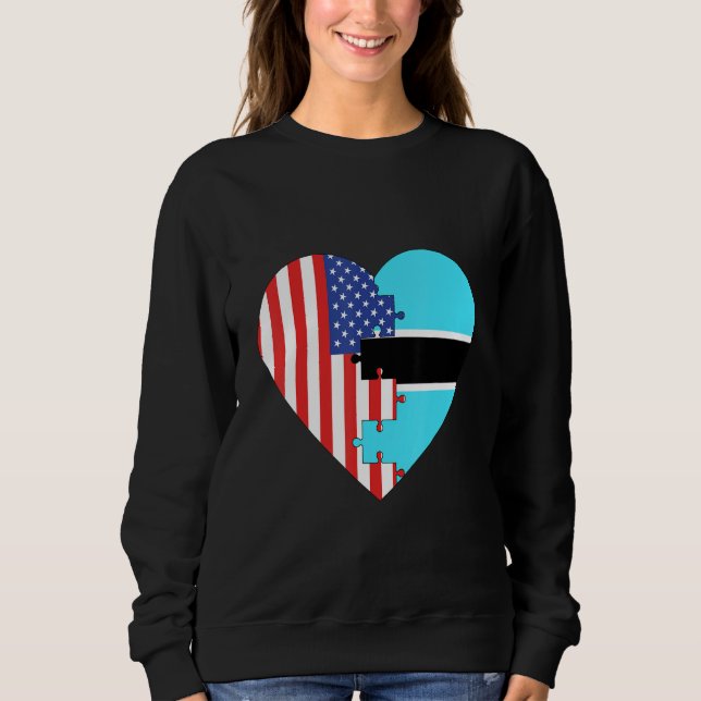USA and Botswana Flags Heart Sweatshirt (Vorderseite)