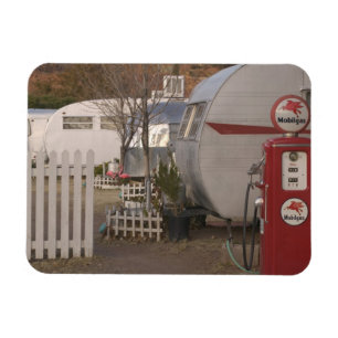 USA, Arizona, Bisbee: Schattiges Dell-Motel, alles Magnet