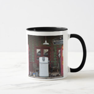 USA, Arizona. Chloride Ghost Town, alte Tankstelle Tasse