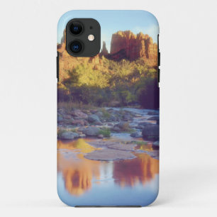 USA, Arizona, Sedona. Cathedral Rock reflektierend Case-Mate iPhone Hülle