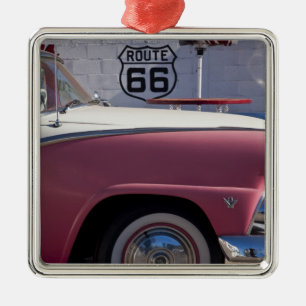 USA, Arizona, Williams. Route 66 Stadt, 1950er Jah Silbernes Ornament