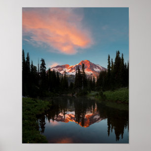 USA, Bundesstaat Washington. Mt. Rainier gespiegel Poster