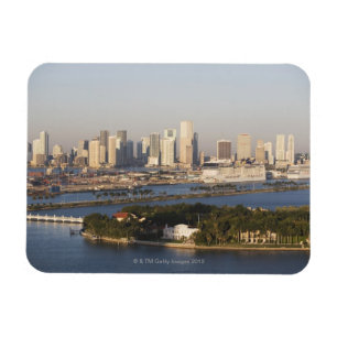 USA, Florida, Miami, Stadtbild mit Küstenlinie Magnet