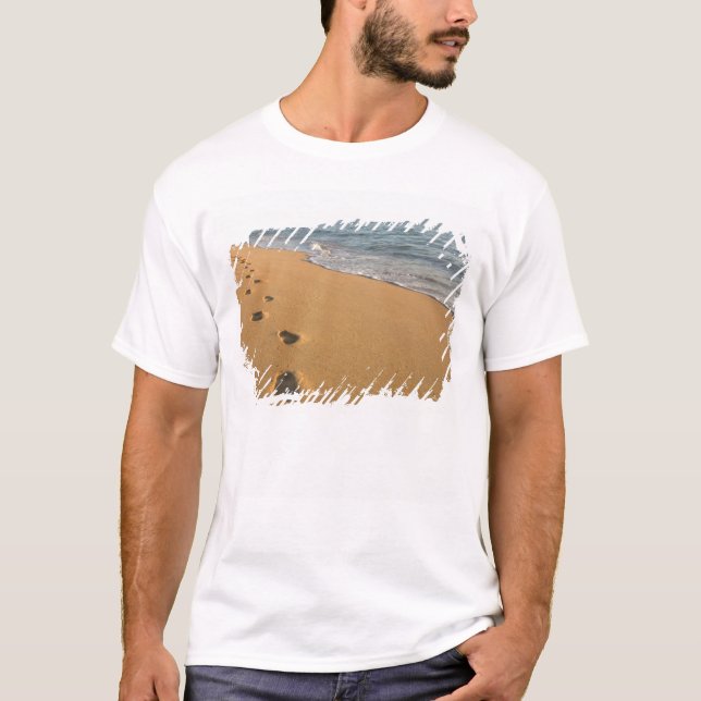 USA, Hawaii, Kauai, Kapa'a, Strand. RF) T-Shirt (Vorderseite)