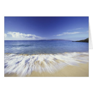 USA, Hawaii, Maui, Surf rollt in Richtung Makena
