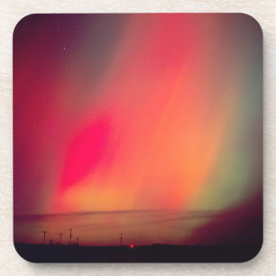 USA, Idaho. Aurora borealis, Nordlichter am Getränkeuntersetzer