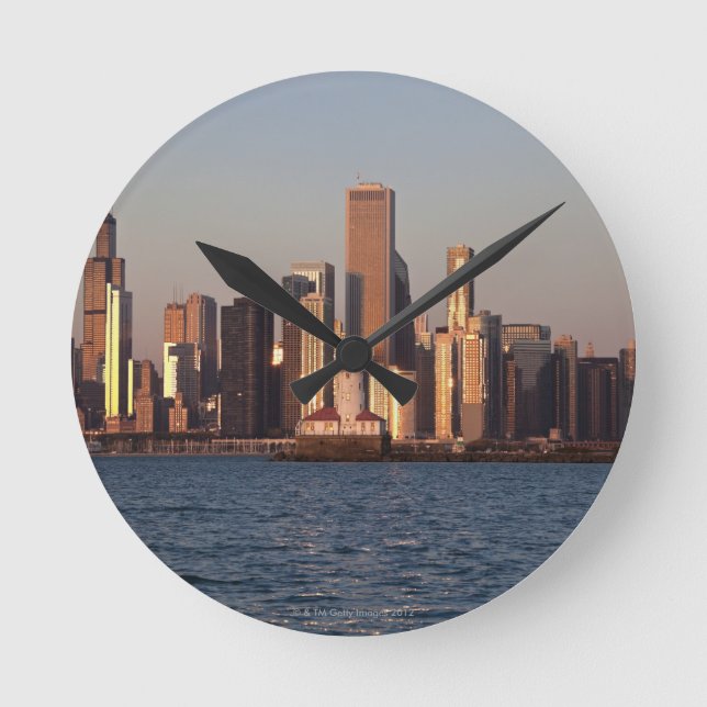 USA, Illinois, Chicago, Stadt-Skyline über See 2 Runde Wanduhr (Vorderseite)