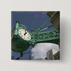 USA, Illinois, Chicago: The Loop: North State Button