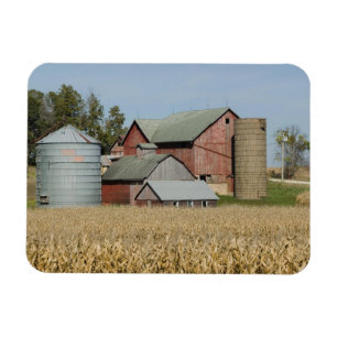 USA, IOWA, Froelich: Alte Farm Magnet