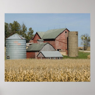 USA, IOWA, Froelich: Alte Farm Poster