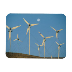 USA, Kalifornien, Altamont Pass, Windgeneratoren. Magnet