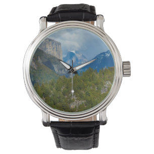 USA, Kalifornien. Blick auf Half Dome im Yosemite Armbanduhr