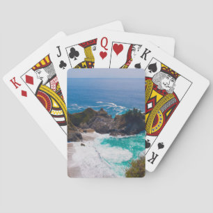 USA, Kalifornien. Blick auf Mcway Falls Spielkarten