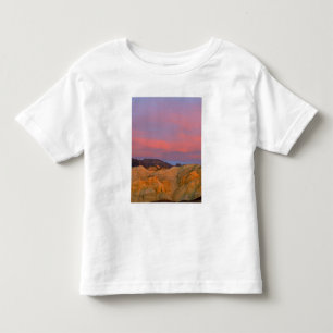 USA, Kalifornien, Death Valley NP. Sonnenuntergang Kleinkind T-shirt